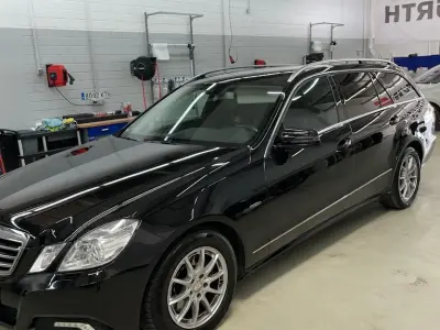 Kombi-Fahrzeug Komplettaufbereitung